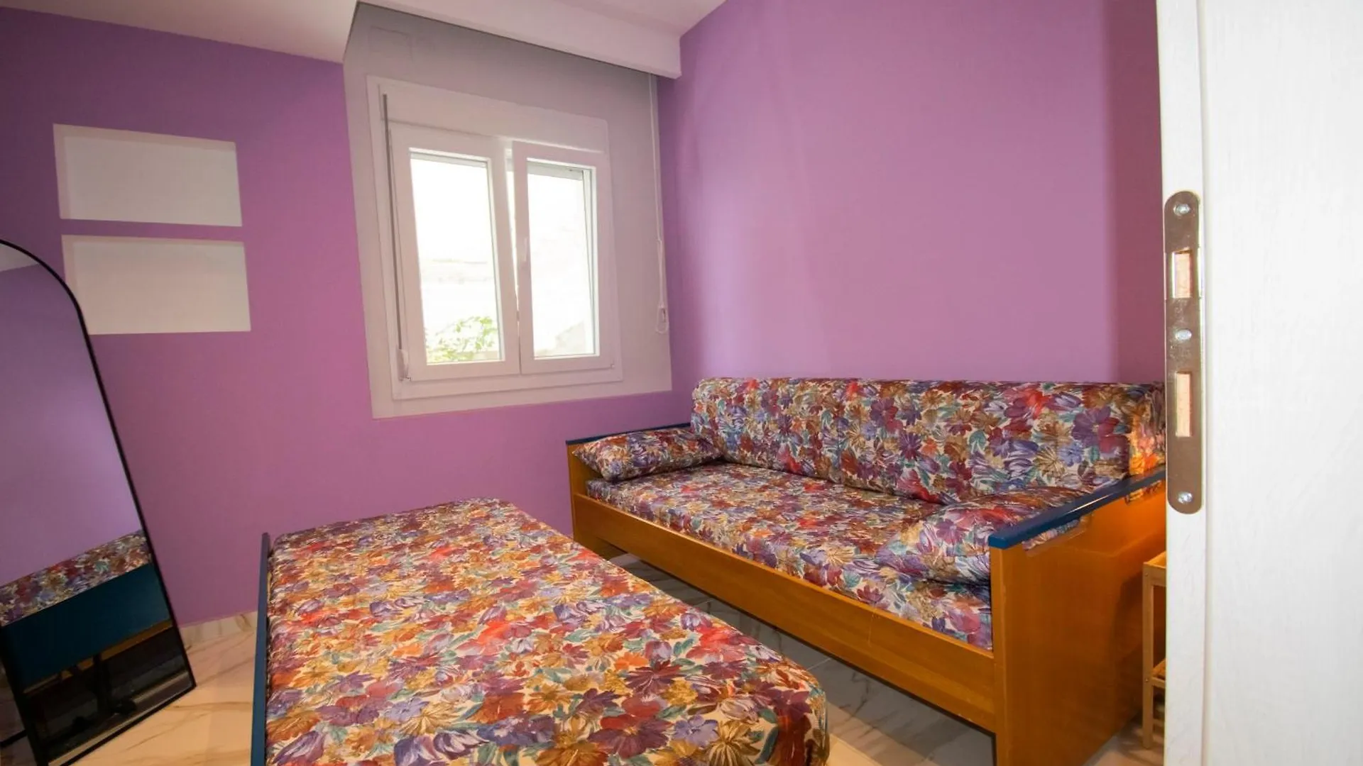 Eleni Seafront Apartment By Rentalspro Services-Nea Moudania Halkidiki