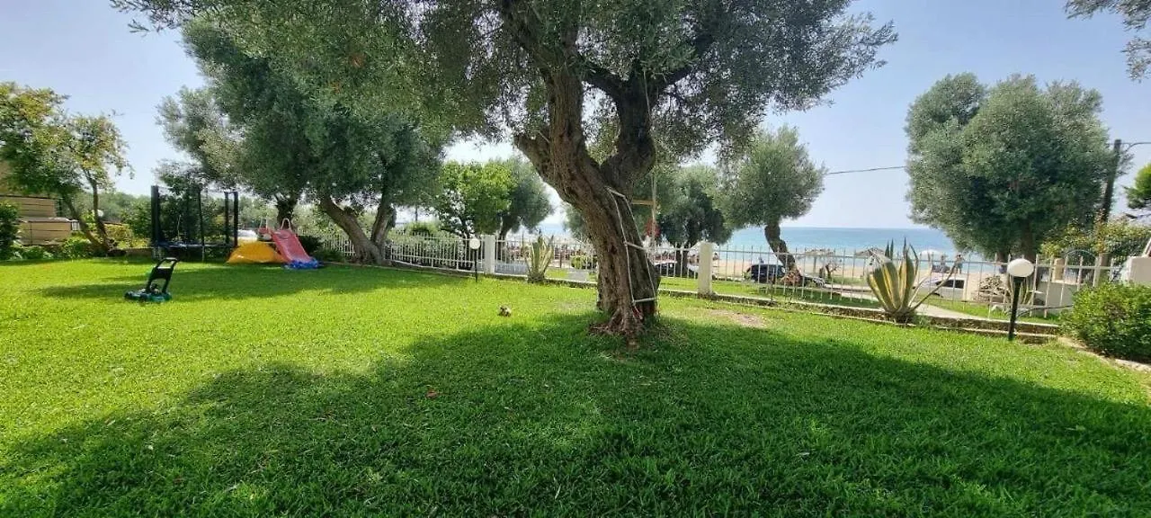 Eleni Seafront Apartment By Rentalspro Services-Nea Moudania Halkidiki